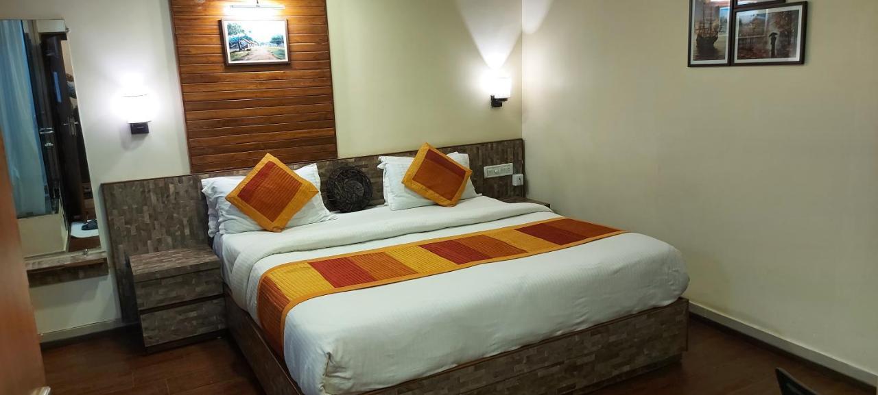 Shaleen Elegance Homestay Nakki Lake 400 Meters Mount Abu Exterior foto