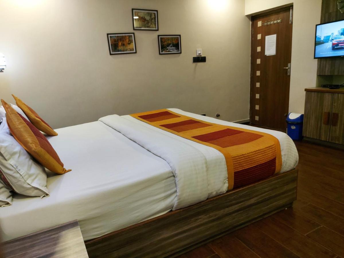 Shaleen Elegance Homestay Nakki Lake 400 Meters Mount Abu Exterior foto