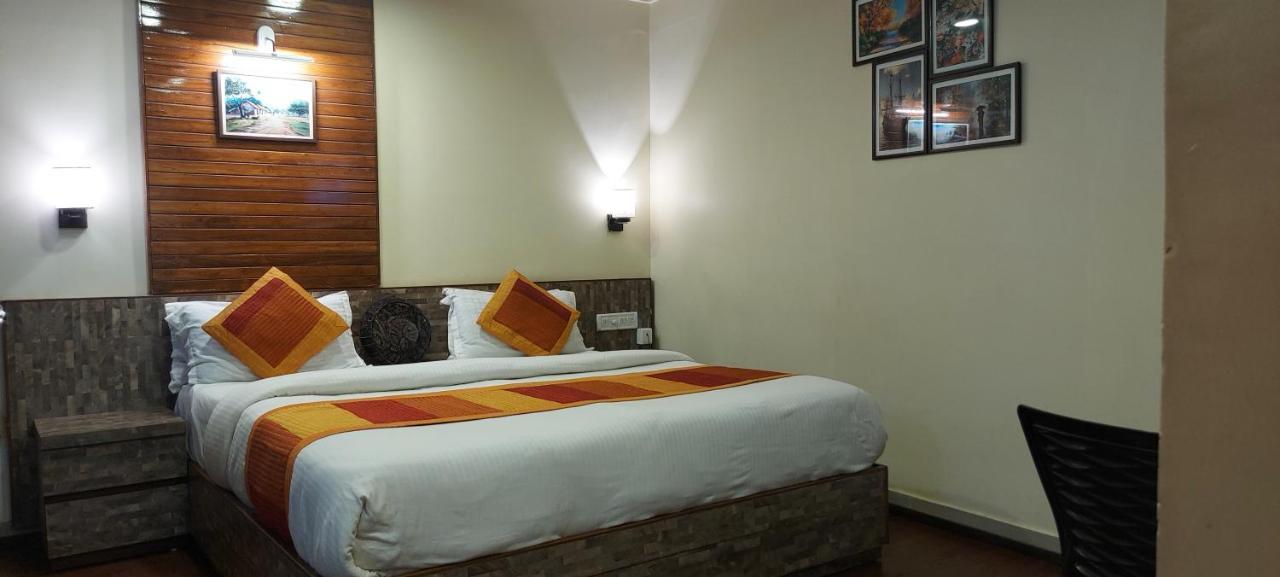 Shaleen Elegance Homestay Nakki Lake 400 Meters Mount Abu Exterior foto