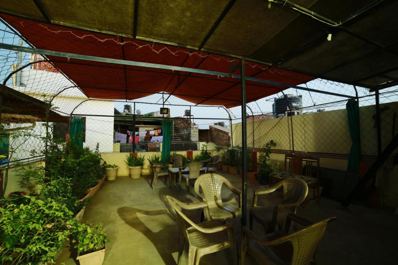 Shaleen Elegance Homestay Nakki Lake 400 Meters Mount Abu Exterior foto