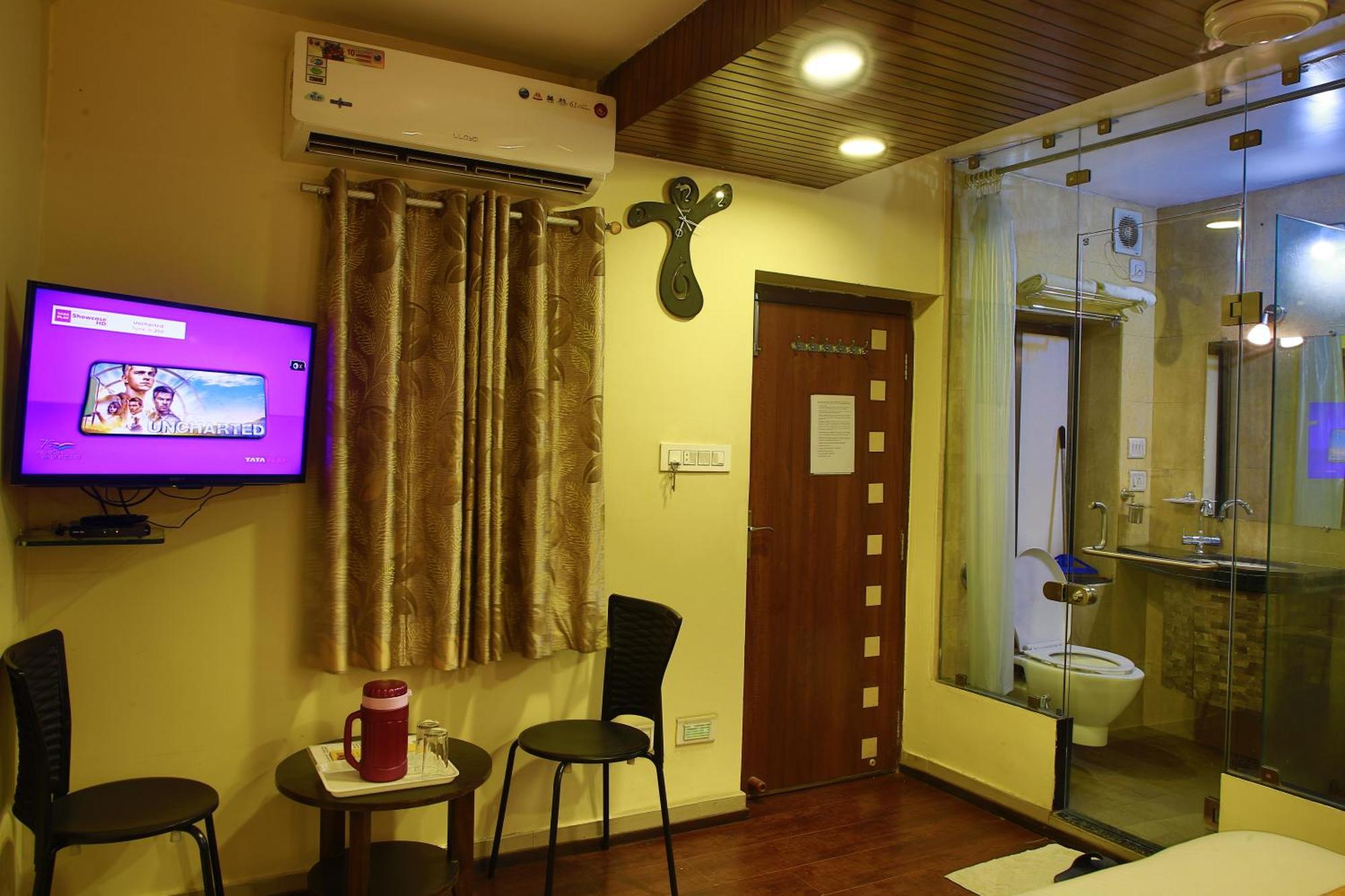 Shaleen Elegance Homestay Nakki Lake 400 Meters Mount Abu Exterior foto